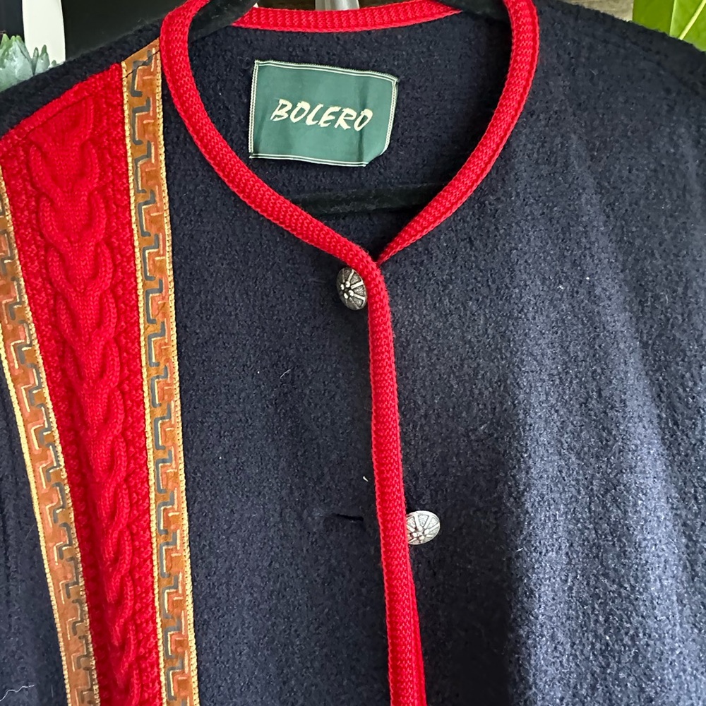 Women's vintage knit cable cardigan - Picture 3 of 6